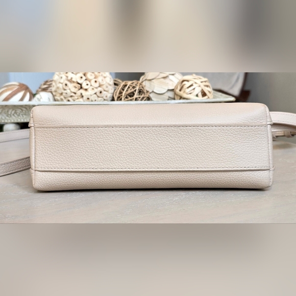 Furla Anna Small Leather Crossbody Bag - Picture 7 of 16